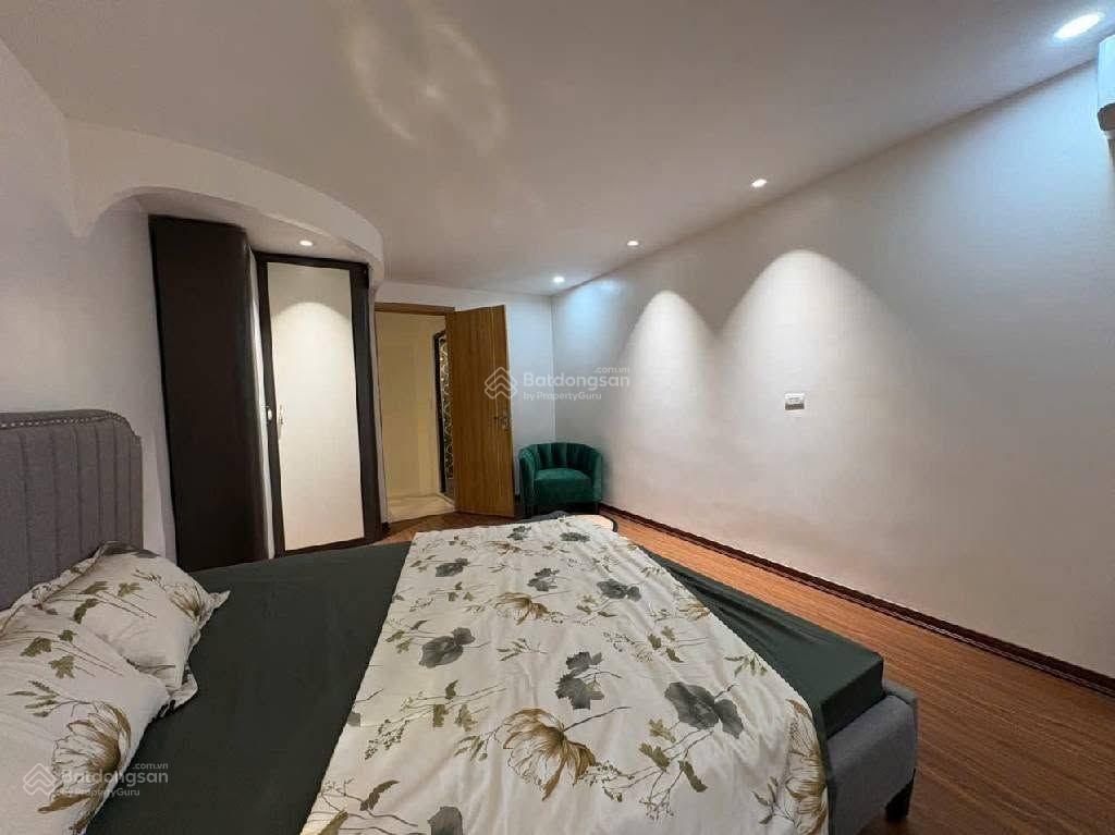 Vị trí vàng gần sát kđt đền lừ & louis hoàng mai. tiện ích không thiếu gì. chỉ 20m ra đường ô tô