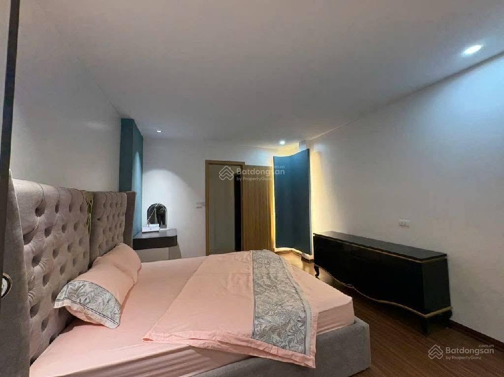 Vị trí vàng gần sát kđt đền lừ & louis hoàng mai. tiện ích không thiếu gì. chỉ 20m ra đường ô tô