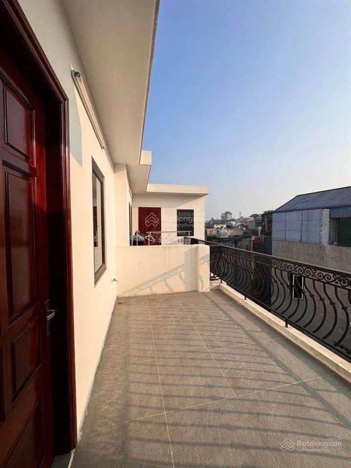 Siêu phẩm kim ngưu/lạc trung  nhà mới kính koong  ô tô đỗ cổng