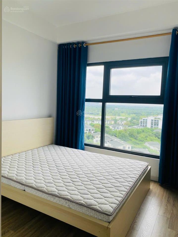 Bán 1 ngủ view hồ thiên nga, ban công đông nam giá chỉ 3 tỷ bao phí.  0328 920 ***.
