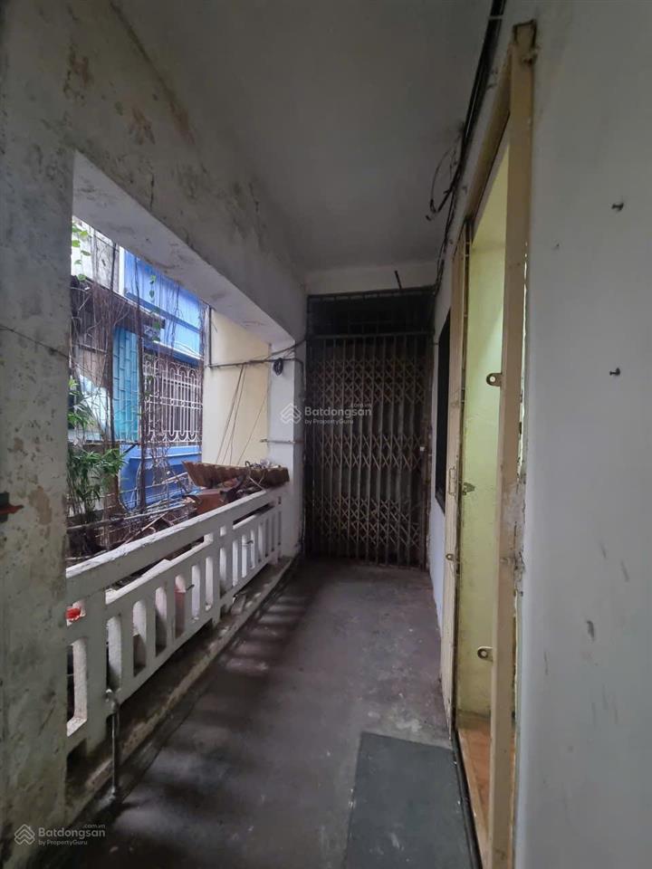 Nhà cho thuê, tầng 2 3, số 407, hoàng quốc việt, hà nội
