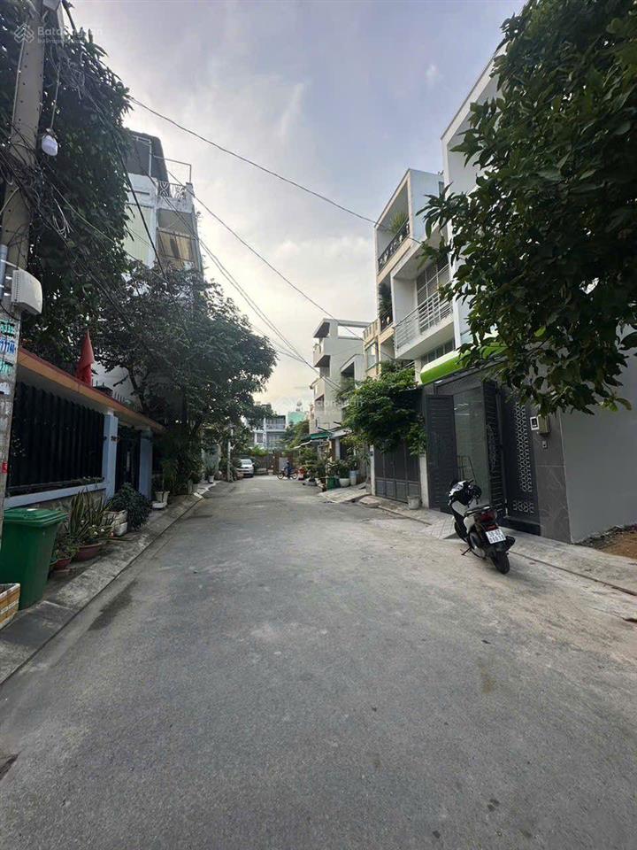 Bán nhà hẻm xe hơi 3 tầng btct đường tân hoà đông phường bình trị đông quận bình tân