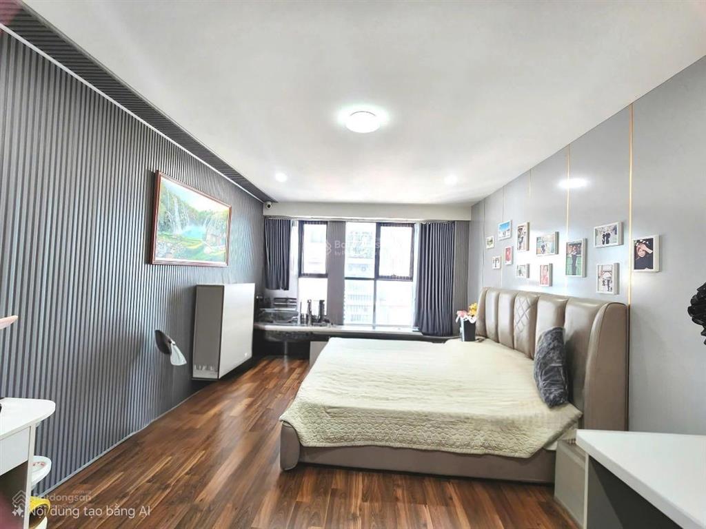 Siêu phẩm giáp đại sứ quán  xuân la  tây hồ  vcc  thang máy  gần phố, ô tô  lô góc  71m2x6t