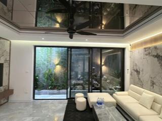 Giá ngon! phân lô nhà đẹp mai dịch, cầu giấy, 55m2x5t thang máy, full nt mới ở ngay, giá 20.5 tỷ tl