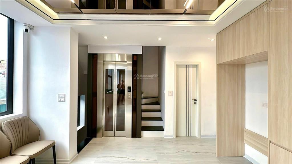 Giá ngon! phân lô nhà đẹp mai dịch, cầu giấy, 55m2x5t thang máy, full nt mới ở ngay, giá 20.5 tỷ tl