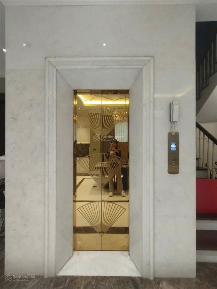 Chủ cần bán gấp nhà phố hoàng quốc việt, ô tô, 110m2x5t, thang máy, mặt tiền rộng, giá 34 tỷ tl