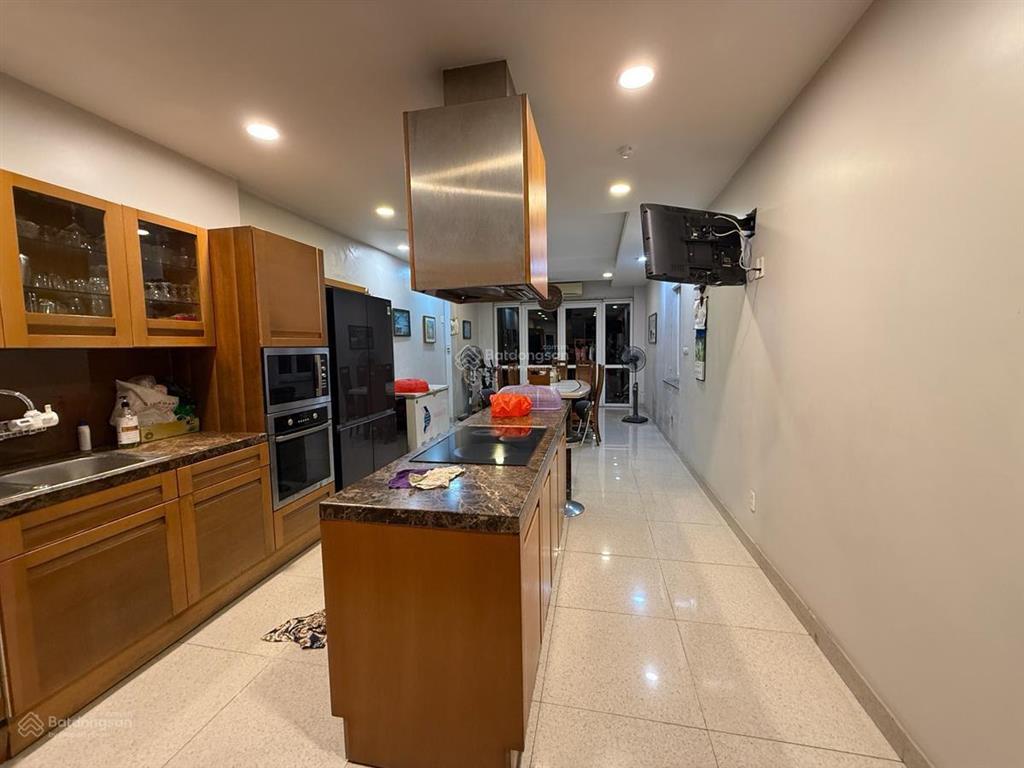 Phân lô ô tô hoàng quốc việt, mặt ngõ 2 thoáng, 80m2x4t đủ c.năng, nhà dân xây, giá cực tốt 18.8 tỷ