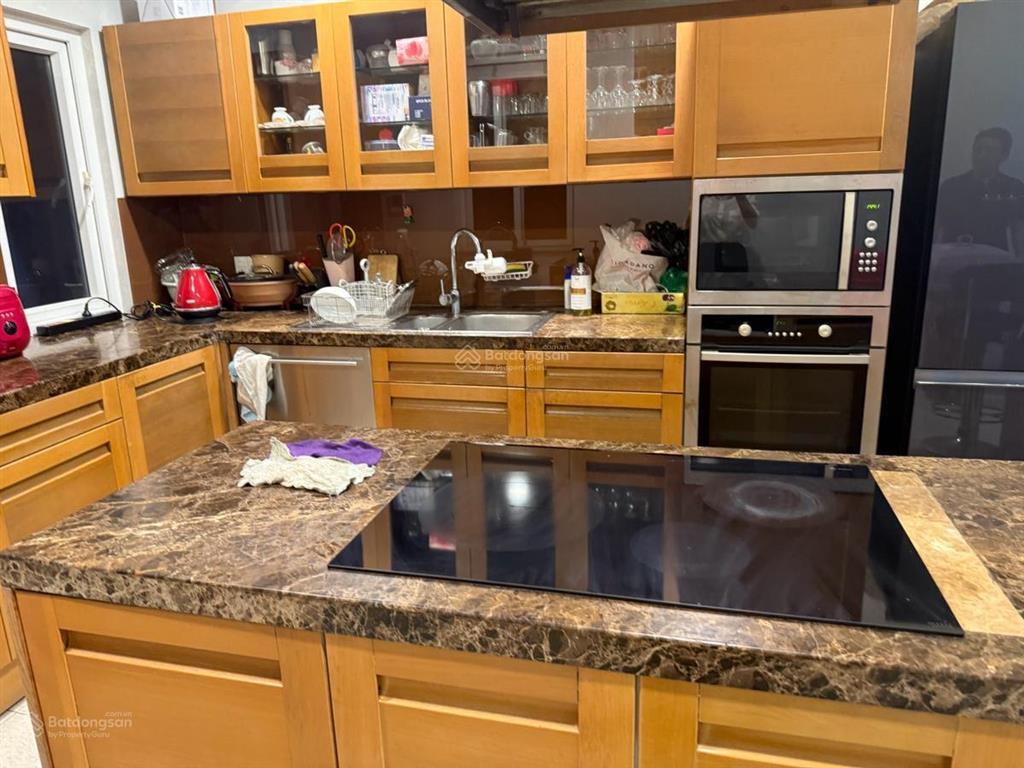 Phân lô ô tô hoàng quốc việt, mặt ngõ 2 thoáng, 80m2x4t đủ c.năng, nhà dân xây, giá cực tốt 18.8 tỷ