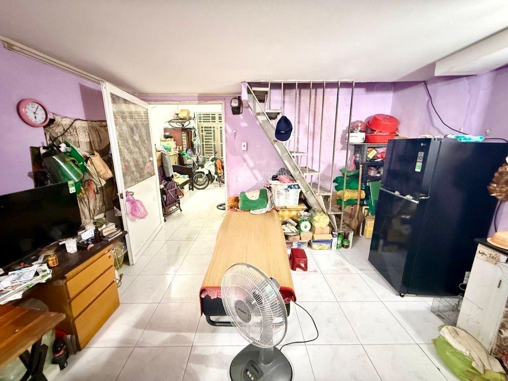 Bán nhà mặt tiền diên hồng gần chợ bà chiểu, 50m2 tiện xây mới nhỉnh 6tỷ