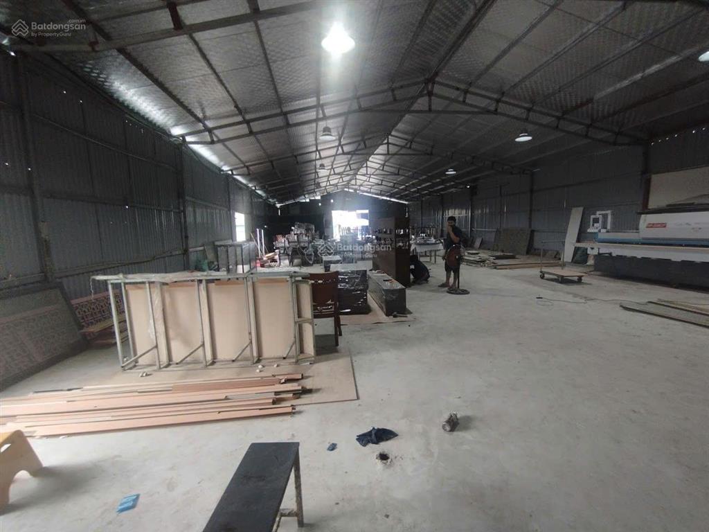 Cho thuê kho đường nguyễn khoái, hoàng mai. dt 680m2, 700m, 300m cao 6m điện 3fa, nước sạch. 55k/m2