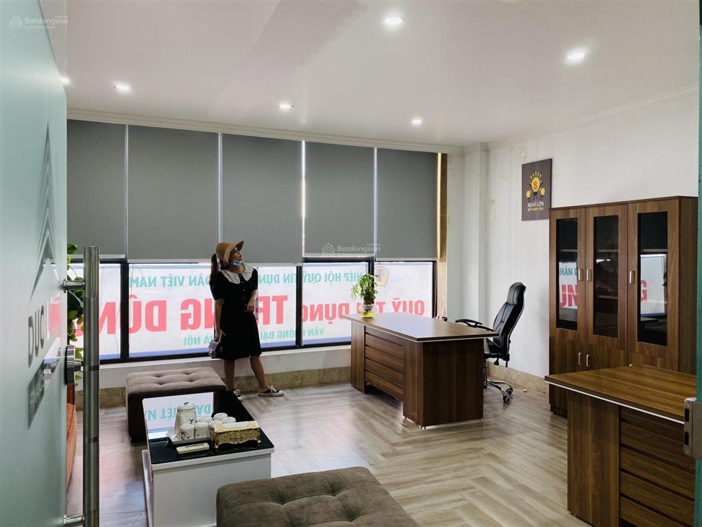 Cho thuê văn phòng ngã tư sở diện tích 35m2 giá 5.5tr tòa văn phòng