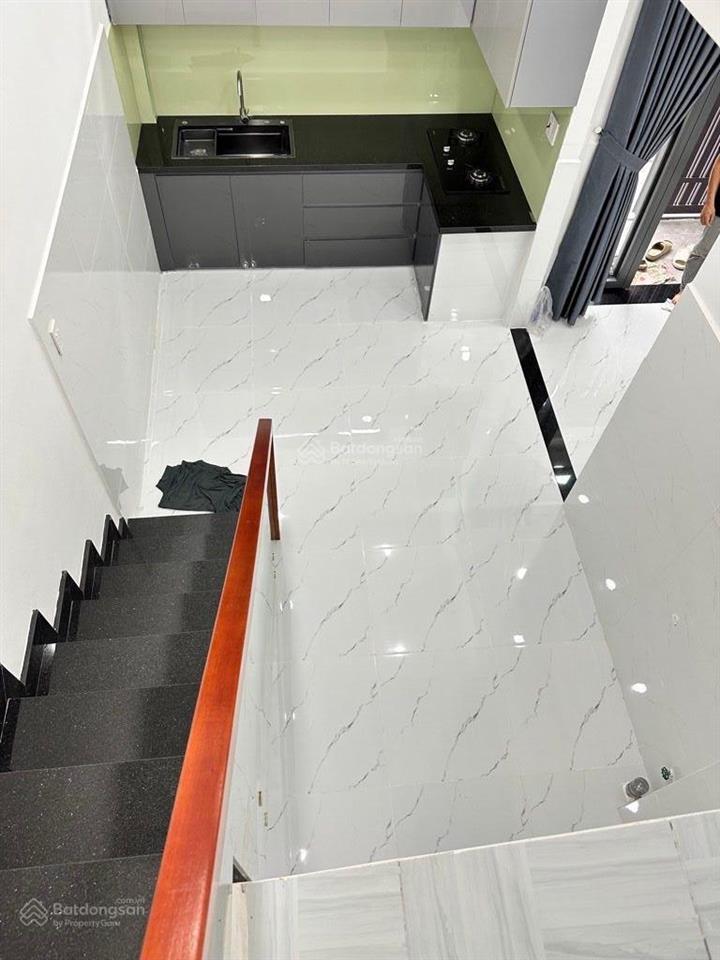 2 tầng  ngang khủng 8.5m phan văn trị gò vấp  50m2  6.150 (bl)