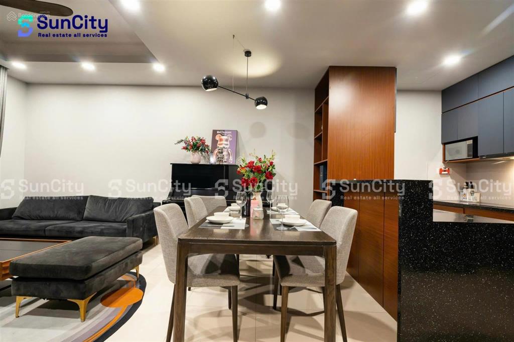 Bán cc the tresor, 7,5 tỷ, 65m2, q4, hcm giá tốt, tầng cao view sông bến vân đồn, nhà đẹp sẵn hđt