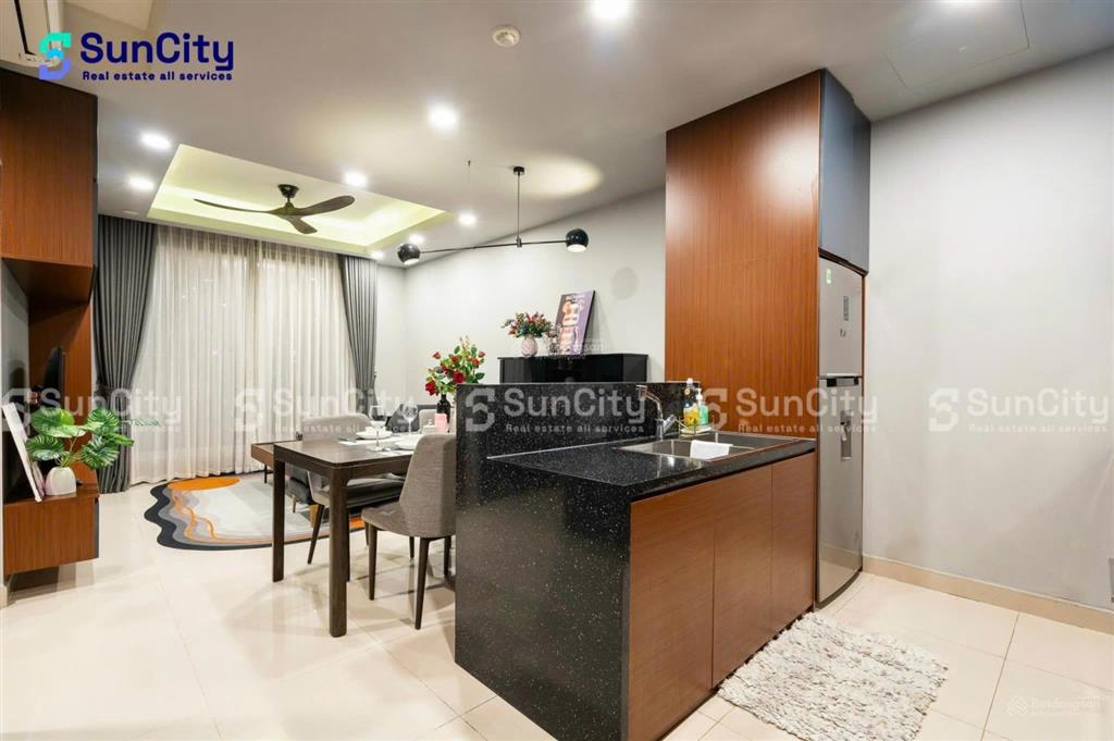 Bán cc the tresor, 7,5 tỷ, 65m2, q4, hcm giá tốt, tầng cao view sông bến vân đồn, nhà đẹp sẵn hđt