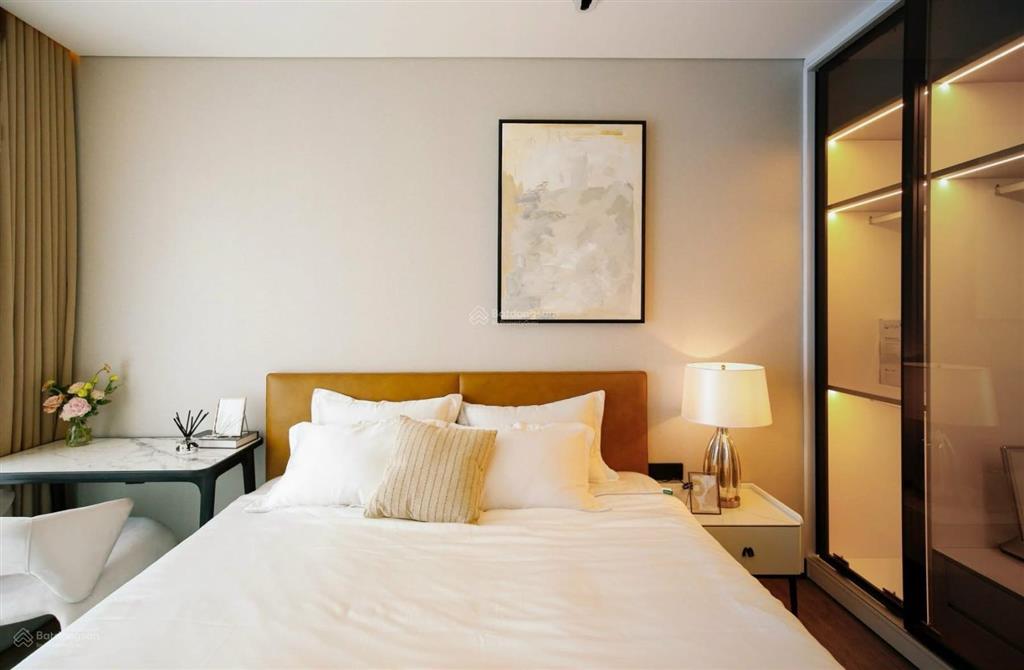 Bán cc de la sol, 9,6 tỷ all in, 75m2, 2pn, 2wc, quận 4, hcm  view sông, nội thất đẹp sẵn hđt 24tr
