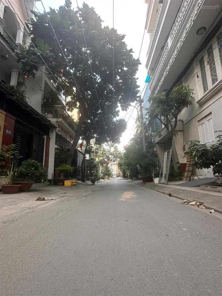 Bán nhà 2 tầng đường số 45 sát bờ kênh tham lương dt 5,3 dài 20m gía chỉ 12 tỷ tl