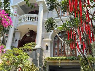 Chủ thiện chí bán biệt thự khu compound thảo điền. dt 12x29, 340m2, 3 lầu, 95 tỷ