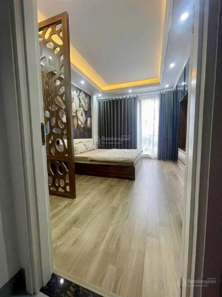 Mặt ngõ trần cung thẳng tắp 34m2*5t, ngõ to rộng, cách phố 30m, nhà đẹp, giáp kđt starlake, 9.2 tỷ