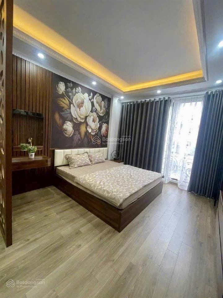 Mặt ngõ trần cung thẳng tắp 34m2*5t, ngõ to rộng, cách phố 30m, nhà đẹp, giáp kđt starlake, 9.2 tỷ