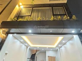 Nhà đẹp thang máy 42m2 nguyễn lam ô tô vào full nội thất 13,9 tỷ
