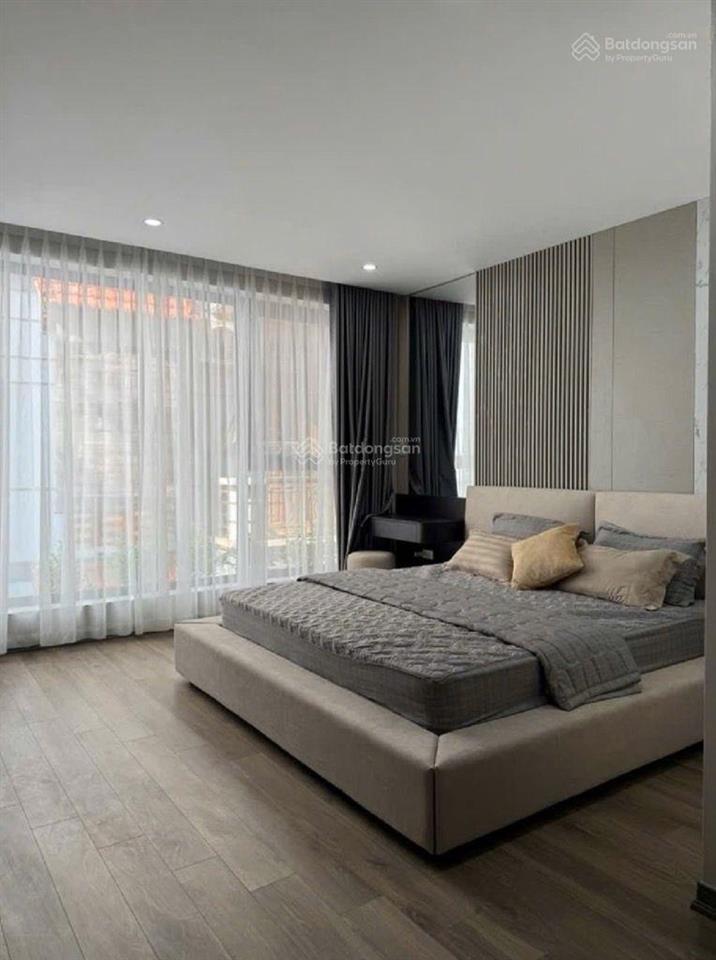 Nhà đẹp thang máy 42m2 nguyễn lam ô tô vào full nội thất 13,9 tỷ