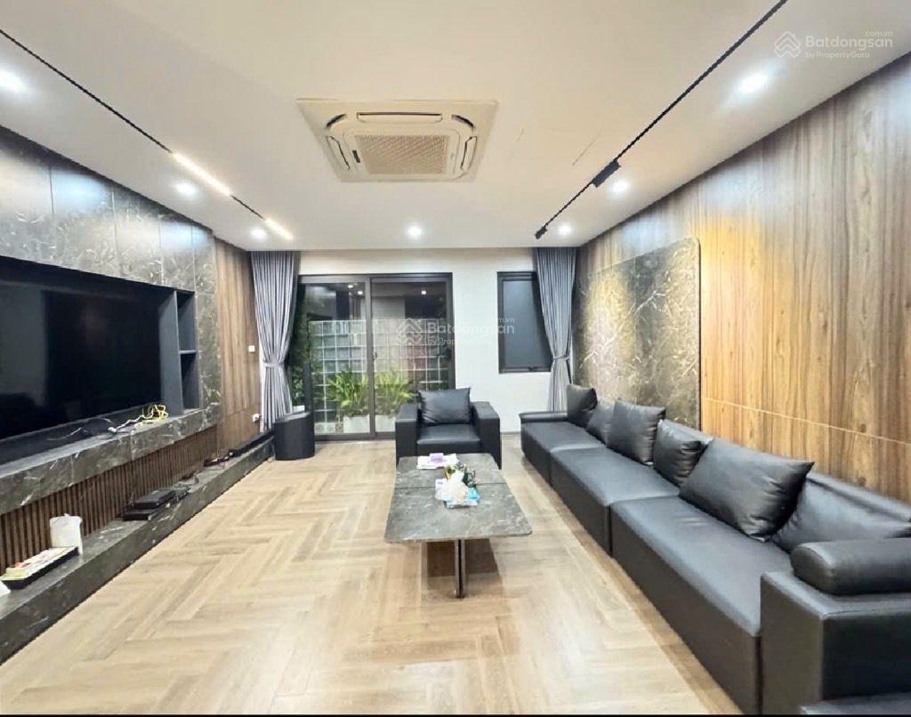 Nhà đẹp thang máy 42m2 nguyễn lam ô tô vào full nội thất 13,9 tỷ