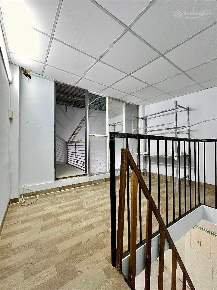 Chính chủ bán nhà mt. trần thủ độ. tân phú. giá 8.8 tỷ