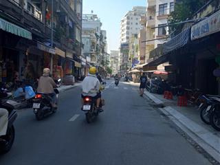 Bán gấp nhà đường lão tử. p14. q5. giá 19.6 tỷ.