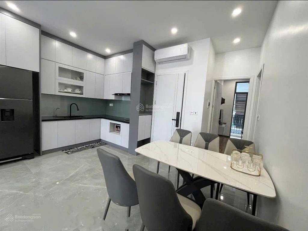 Cho thuê căn hộ 2 ngủ  80m² tại vinhomes marina
