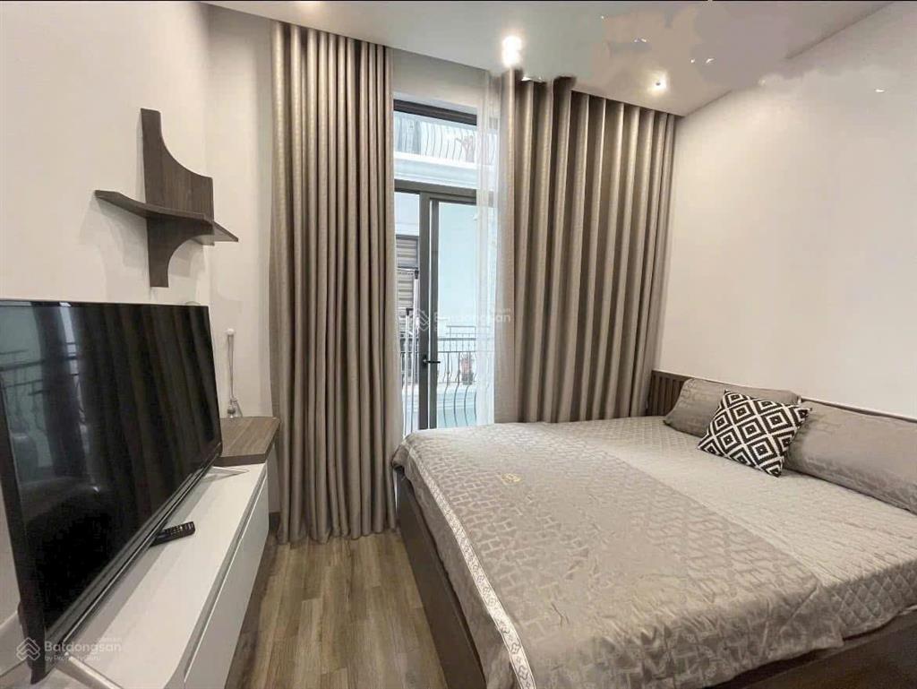 Cho thuê căn hộ 2 ngủ  80m² tại vinhomes marina