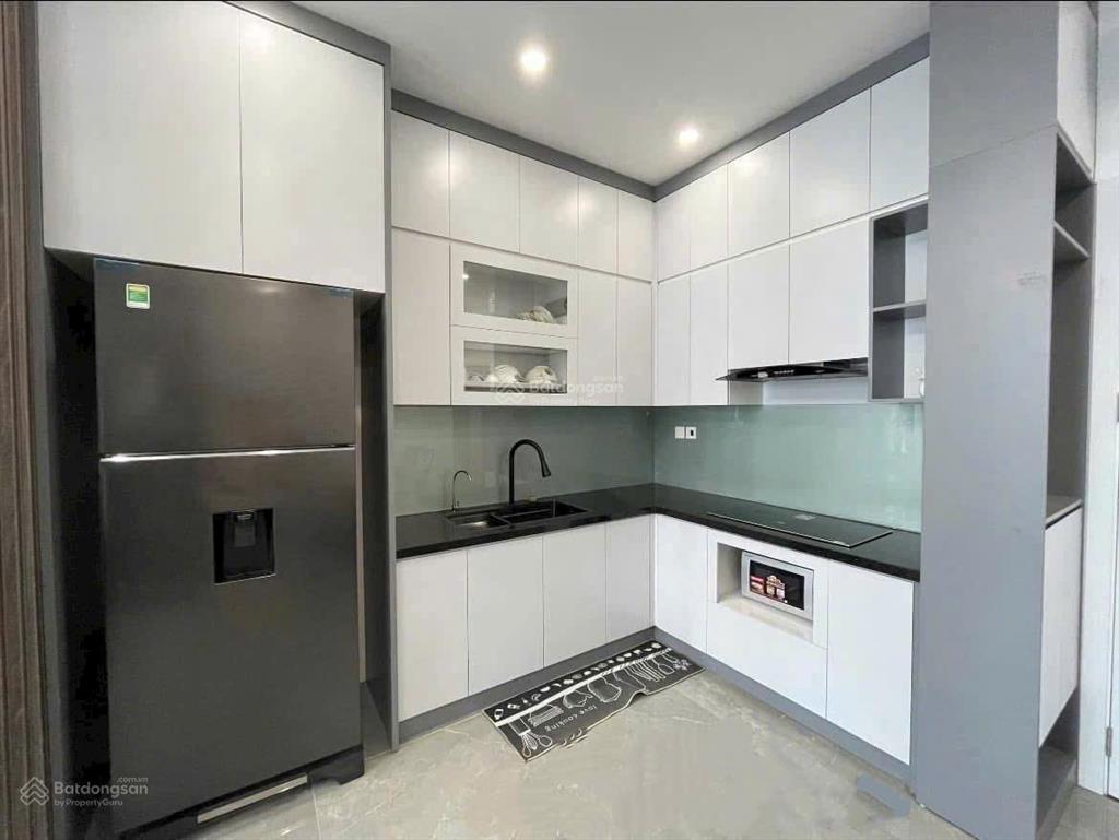 Cho thuê căn hộ 2 ngủ  80m² tại vinhomes marina