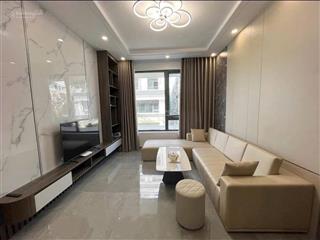 Cho thuê căn hộ 2 ngủ  80m² tại vinhomes marina