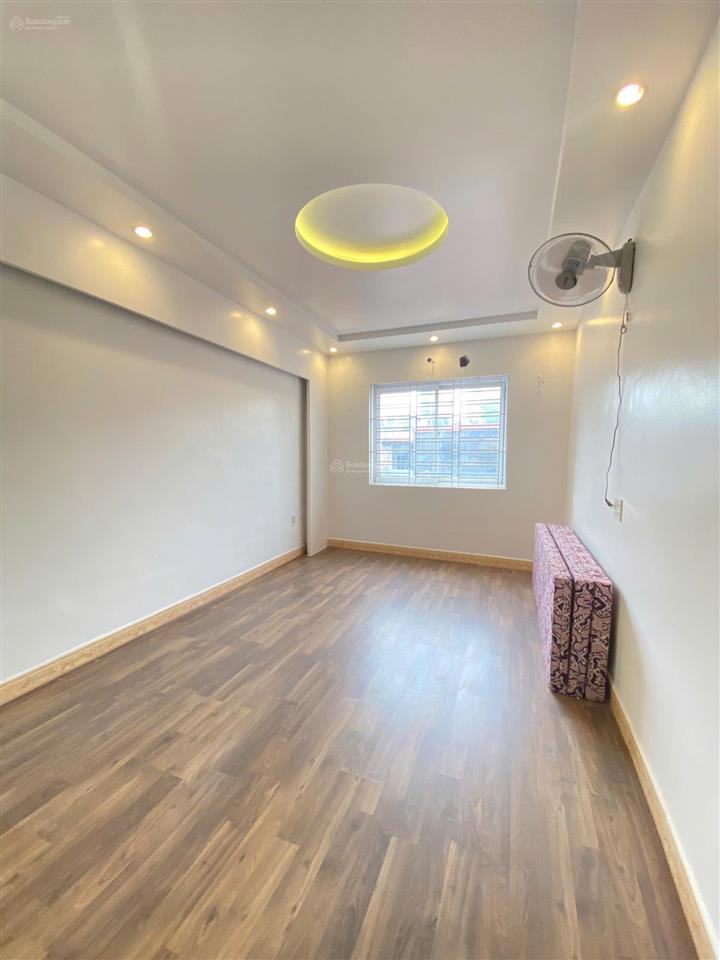 Cho thuê nguyên căn nhà mê linh  mới sửa đẹp