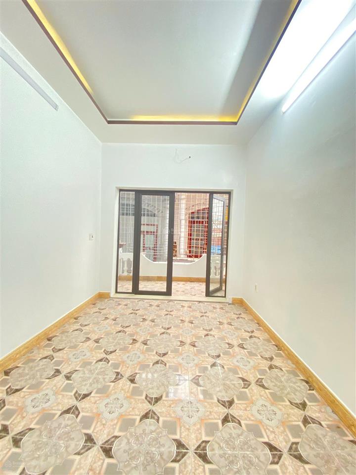 Cho thuê nguyên căn nhà mê linh  mới sửa đẹp