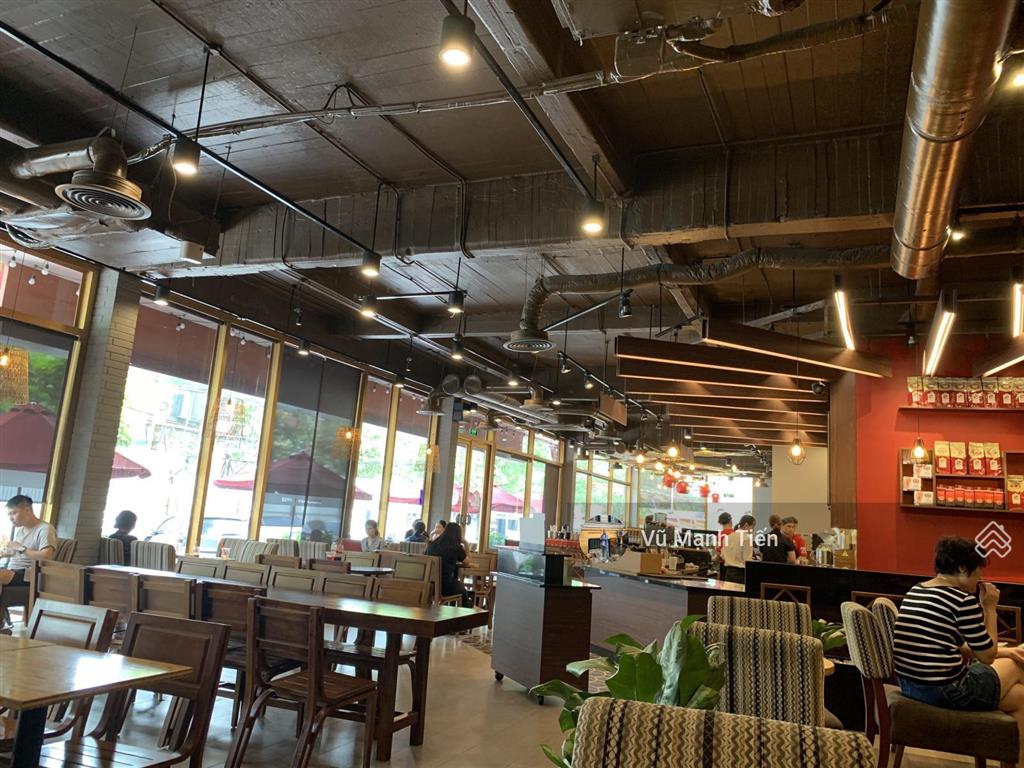 Ơ này, biệt thự mặt phố hàng bún 160 m2 x 4 tầng, mặt tiền 6m, giá thuê 110 triệu/tháng 0986 226 ***