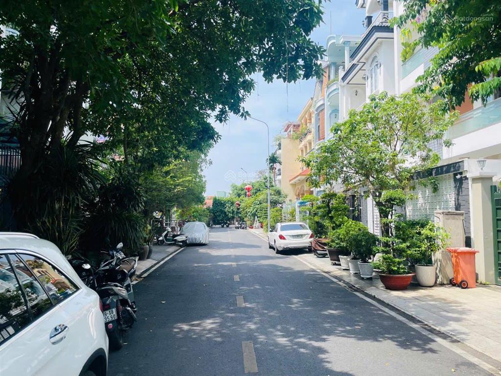 Bán nhà hxh 8m nam kỳ khởi nghĩa, p xuân hoà, q3 dt 8x16m, 4 tầng, hđt 73 tr/th  giá 29 tỷ