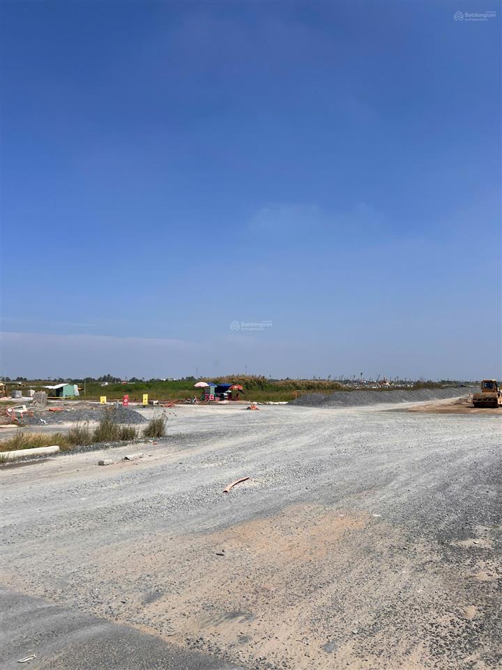 Đất nền kdc mai bá hương diện tích 90m2, shr, giá 2ty3, mặt tiền võ văn kiệt nối dài