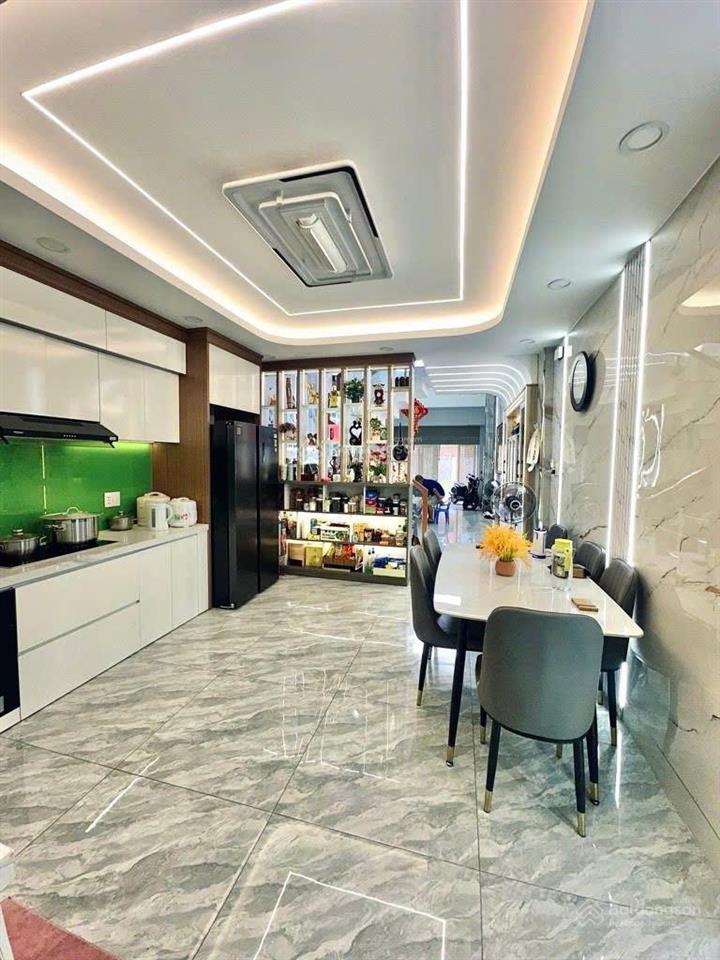 Nhà 5 tầng full nội thất đường bùi văn ngữ, phường ht, q12, dt 104m2 (4mx26m) hẻm ô tô giá 8,5tỷ