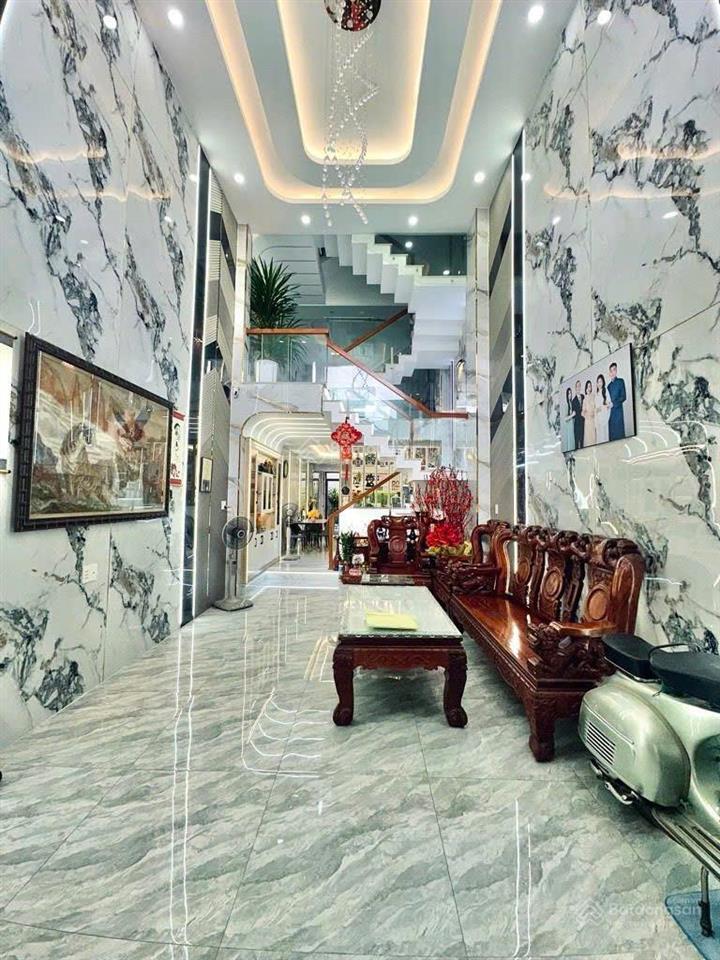 Nhà 5 tầng full nội thất đường bùi văn ngữ, phường ht, q12, dt 104m2 (4mx26m) hẻm ô tô giá 8,5tỷ