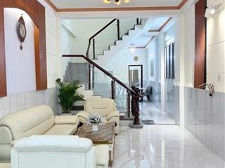 Gia đình cần tiền bán gấp nhà đs 8  hbc giá chưa đến 3 tỷ cách phạm văn đồng chỉ 300m shr