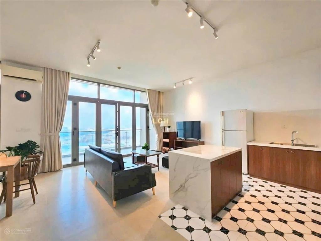 Cần bán căn penthouse angia skyline dt 123m2 4pn2wc full nt giá 8tỷ5 shr view sông  0909 904 ***