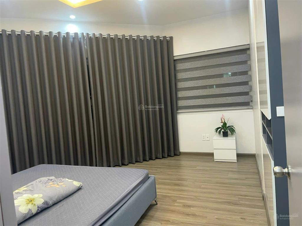 (ban công đông nam view hồ tây) bán cc 3pn, 2wc, 136m2, giá rẻ nhất khu vực tại học viện quốc phòng