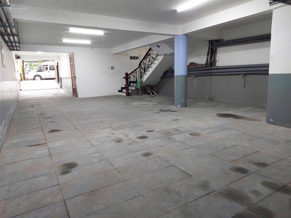 Cho thuê biệt thự mt lô f đường lê thị riêng 7x20m, 3 lầu + hầm, giá 30 triệu/tháng
