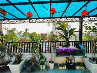 Bán nhà 9 tỷ, mới đẹp , thang máy, 6 tầng, 4pn, phố sầm uất , kinh doanh.