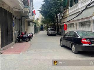 Bán đất tặng nhà đa sỹ chính chủ, phân lô bàn cờ, ô tô chạy vòng quanh sổ đẹp phong thuỷ tốt, 77m2