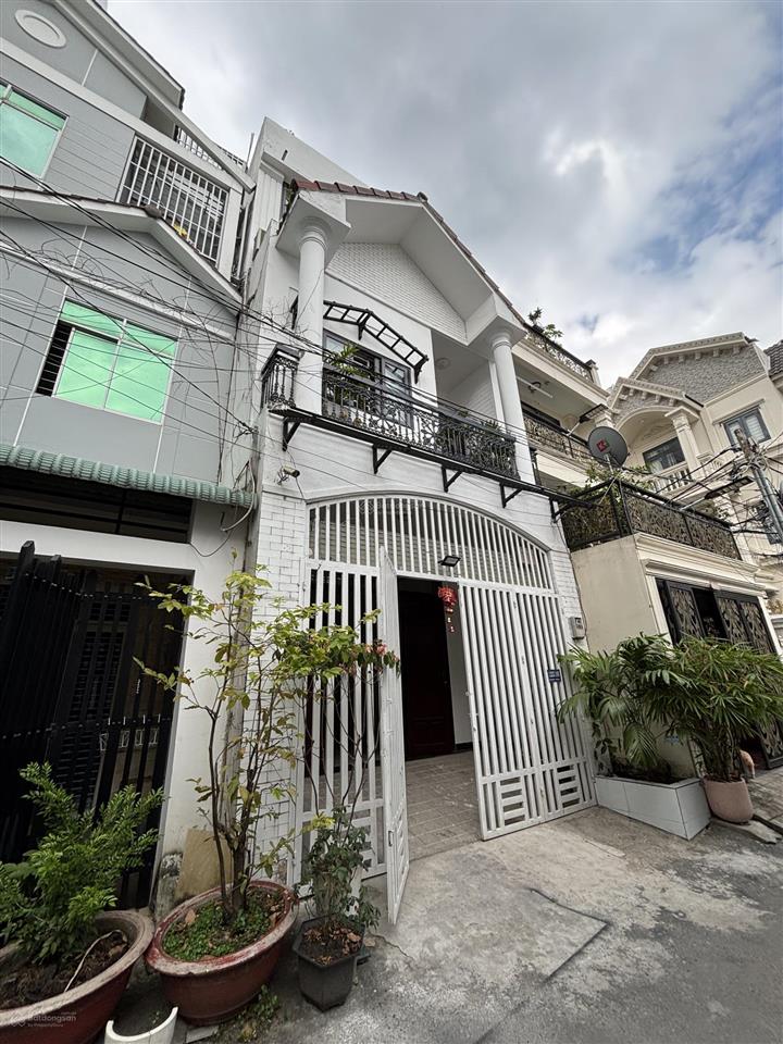 9 tỷ 3 tl nhà kdc la casa quận 7 đường hoàng quốc việt sát phú mỹ hưng, full tiện ích ô tô ngủ nhà