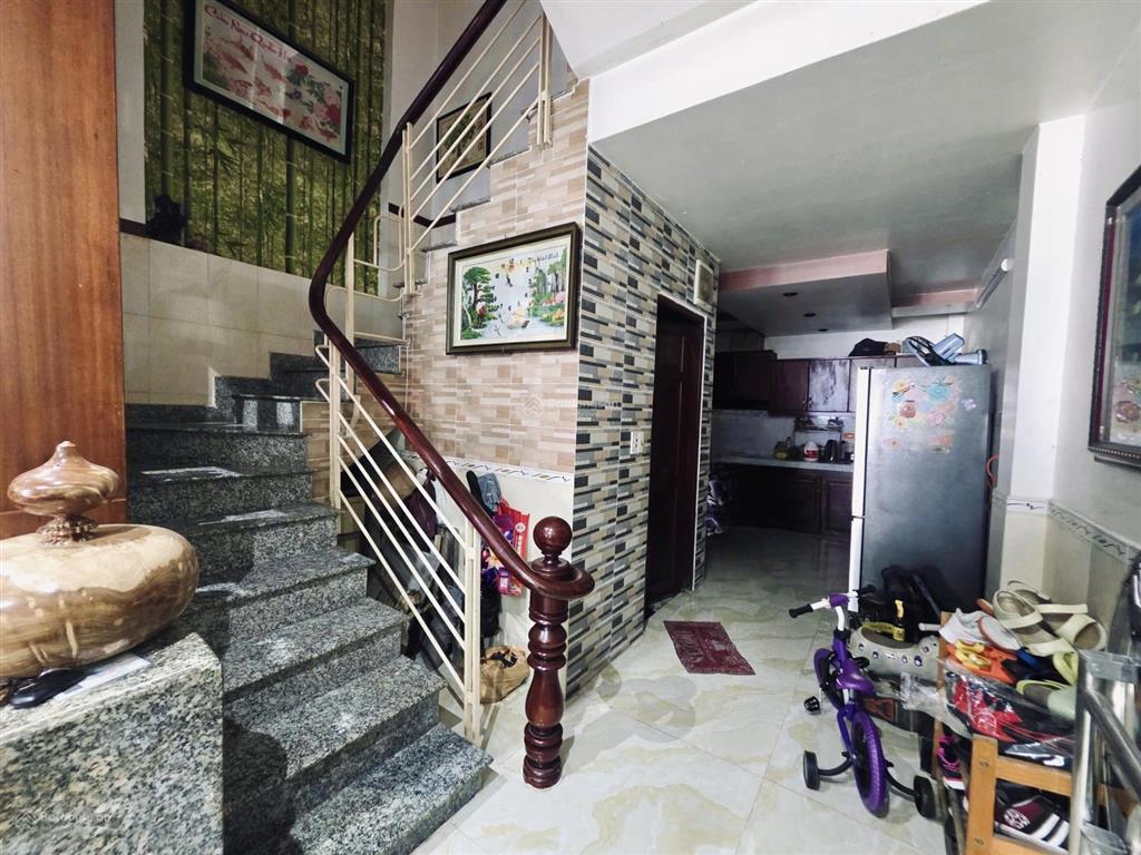 Siêu phẩm nhà phố 4 tầng  ô tô 7 chỗ ngủ trong nhà  vừa ở kinh doanh p. phú thuận q7