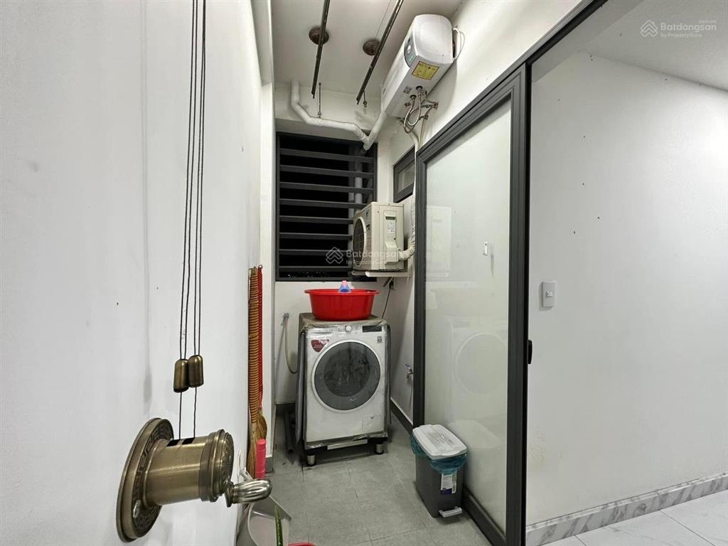 Hàng hiếm! chính chủ cần bán ch cao ốc thịnh vượng q2 dt 76m2 2pn 2wc giá 1 tỷ 960 nội thất đầy đủ