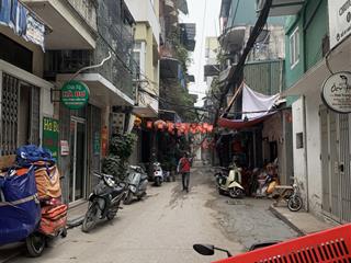 Bán nhà riêng tại quan hoa, phân lô quân đội ô tô đỗ cửa, giá 11,85 tỷ, 45 m2, nội thất đầy đủ