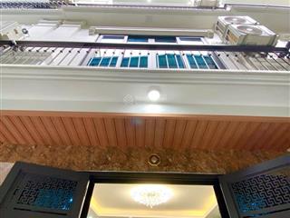 Cần bán gấp nhà phố thanh xuân, lô góc. 34m2 x 6 tầng, mặt tiền 4,6m. nhà đẹp ở ngay, gần 10 tỷ